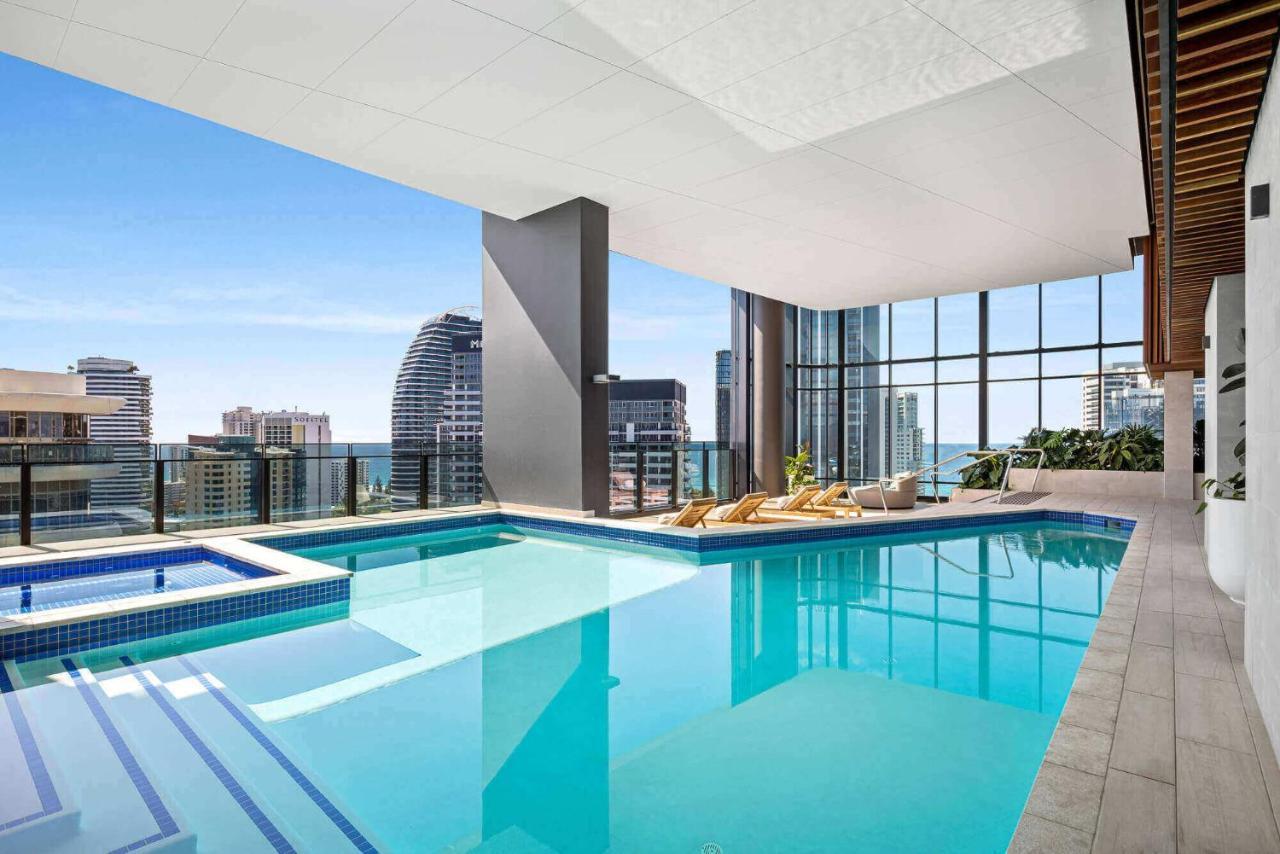 2 Bedroom Luxurious Family Apartment Next To Pacific Fair - Broadbeach Gold Coast Gc22 Экстерьер фото